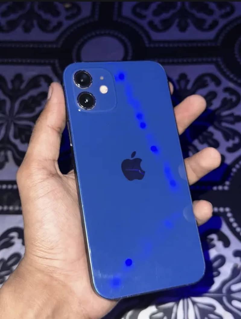 Apple iPhone 12 2