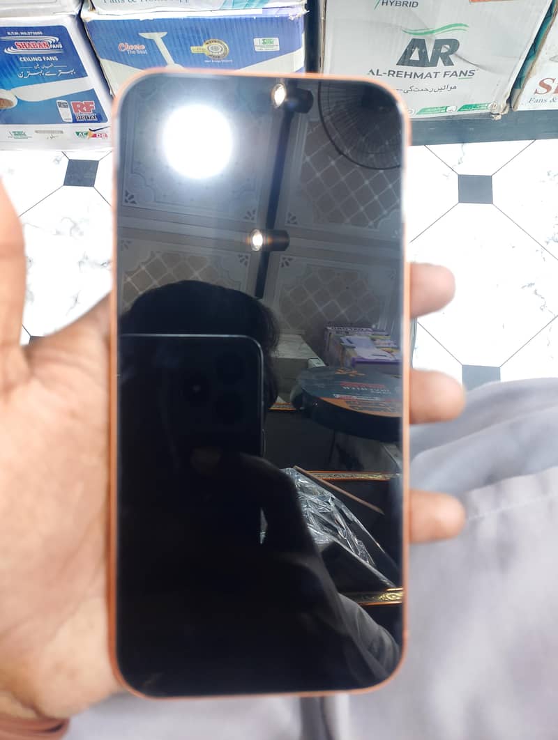 Apple iPhone XR 1