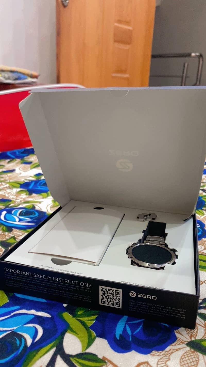 Zero REVOLTT WATCH 4