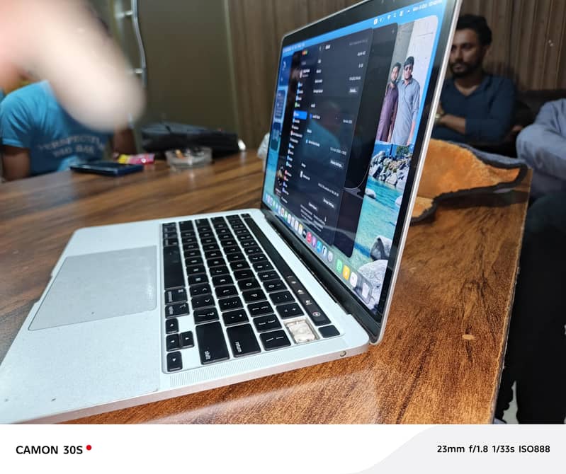 Mac book 2