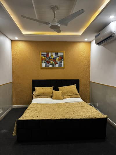 Short-Time 1-Bedroom Flat for Couples Safe, Secure, and Private 3k/Day"*