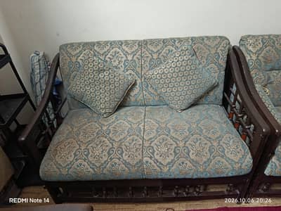 7 seater Wooden Sofa set