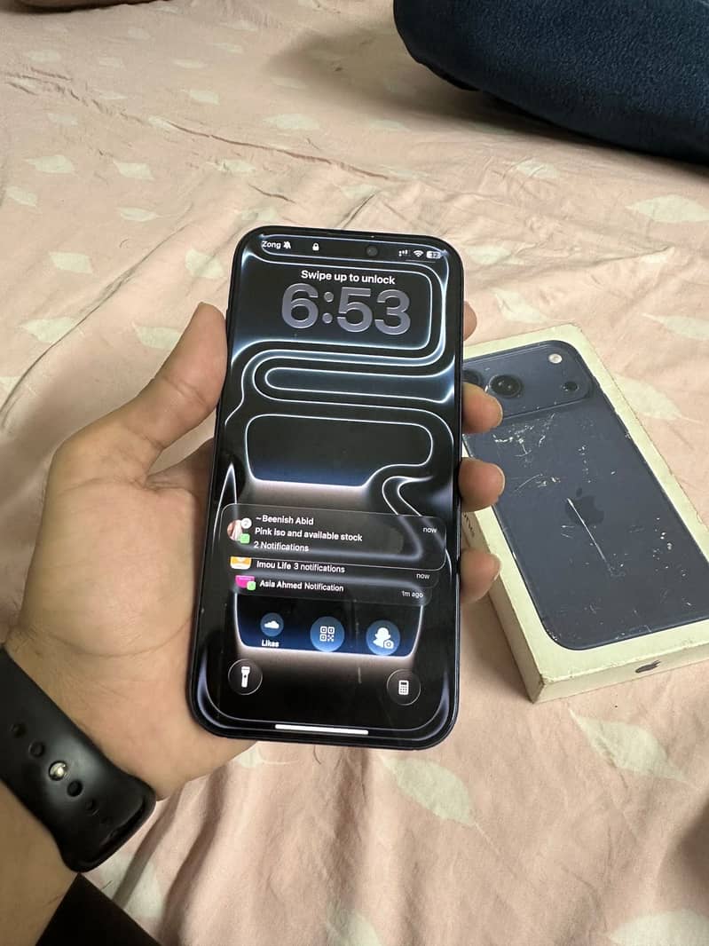 Apple iPhone 17 Pro Max 2