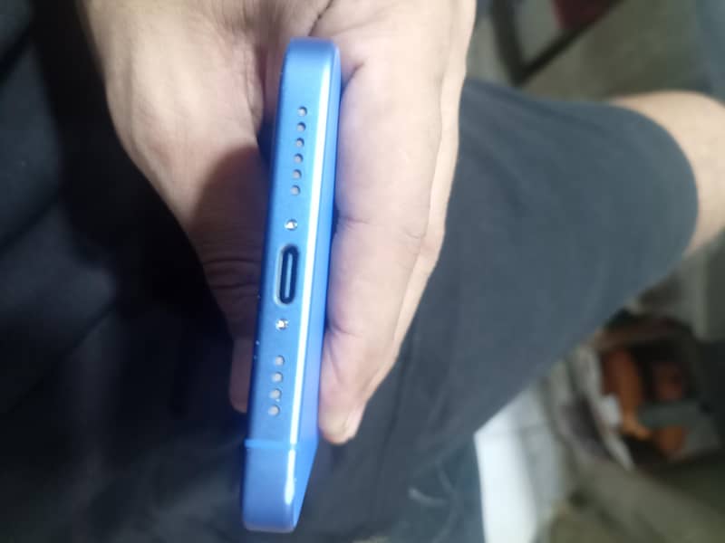 Apple iPhone 16 Plus 4