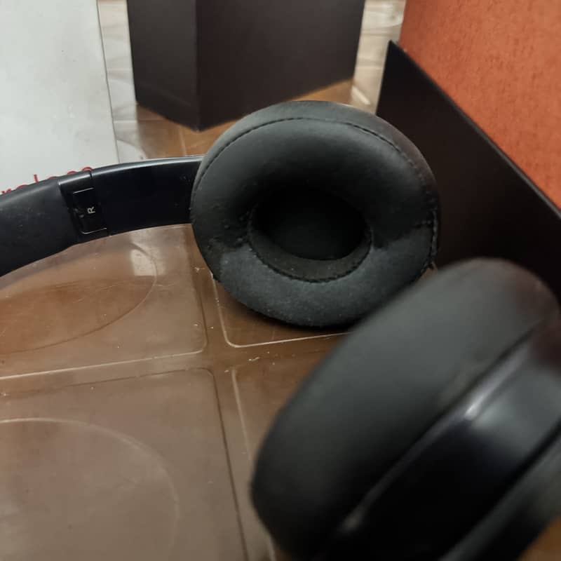 Headphone Branded 4