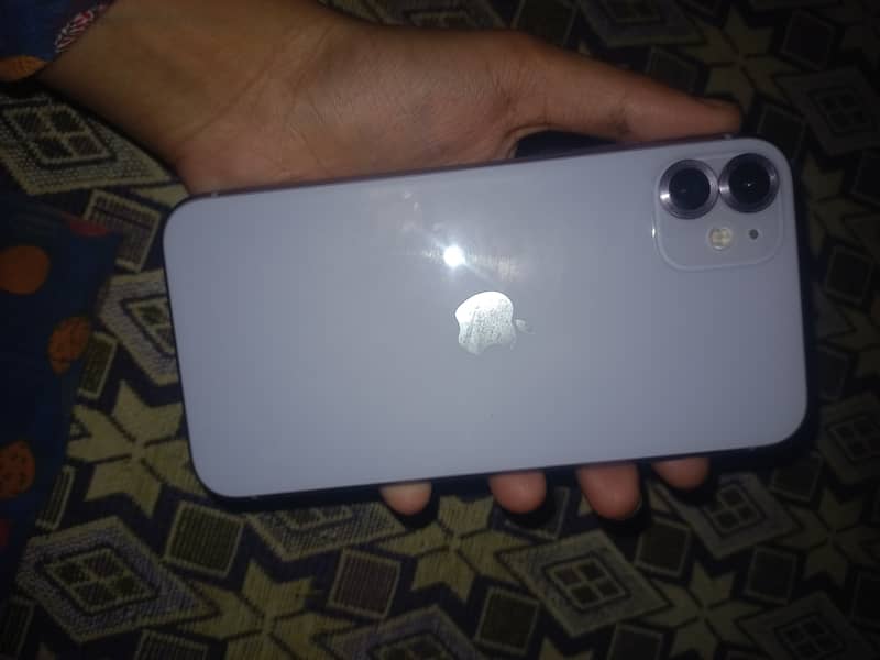 Apple iPhone 11 5