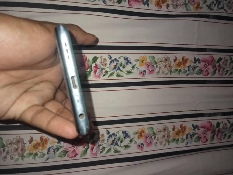 OPPO A76 2