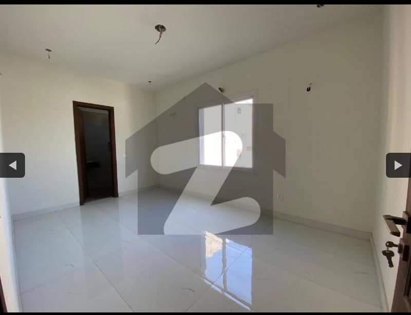 WELL MAINTAINED FLAT LIKE NEW 1
