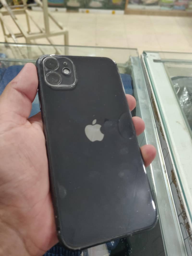 Apple iPhone 11 8