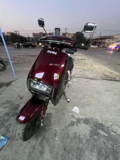 Evee Scooty Urgent For Sale