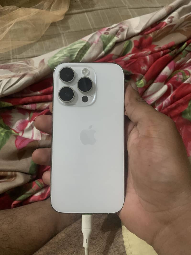 Apple iPhone 14 Pro 9
