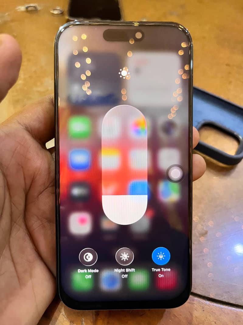 Apple iPhone 15 Pro 2
