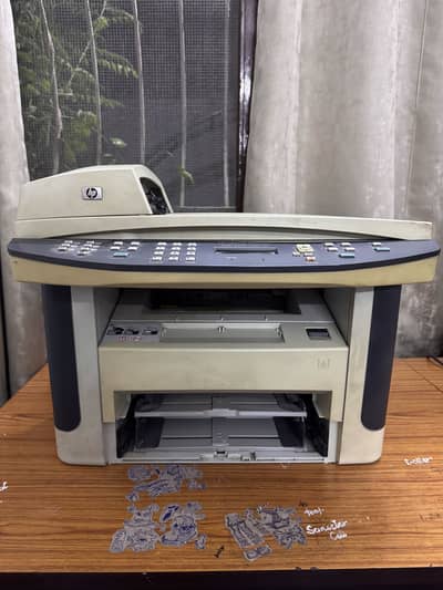 HP LaserJet M1522nf Printer