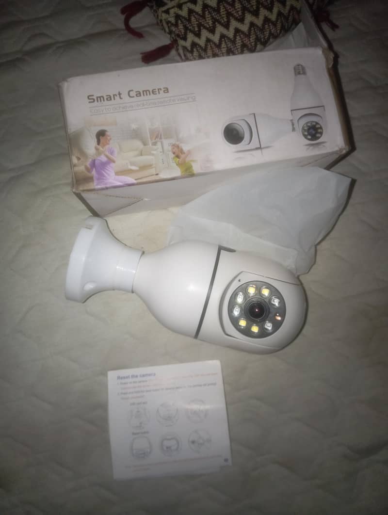 wireless cctv camera rotating and night vision 0