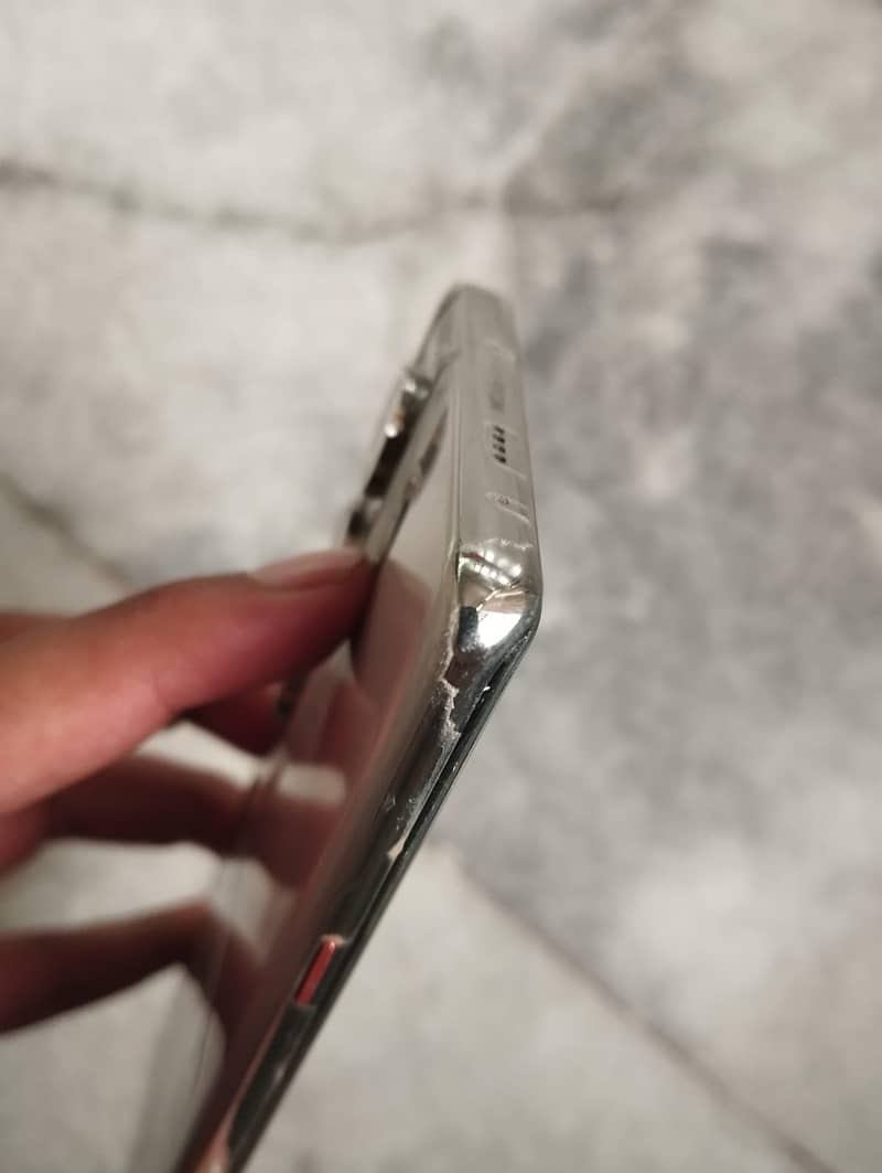 tecno cemon 40 pro 4