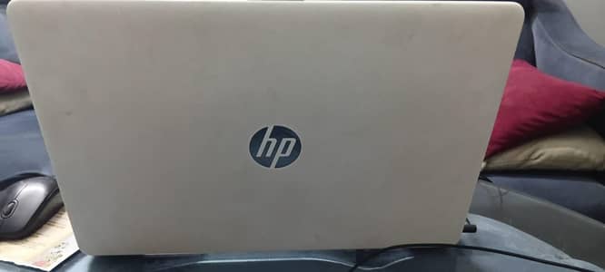 hp core i5 7th generation white color