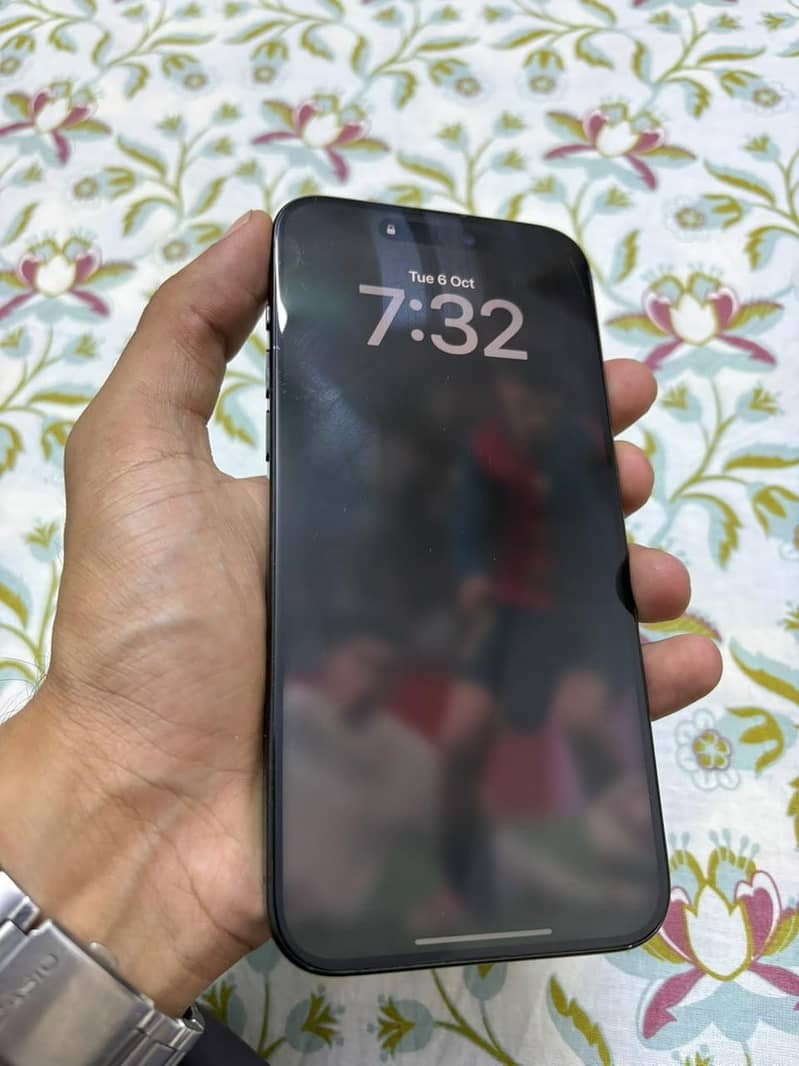 Apple iPhone 15 pro max 1
