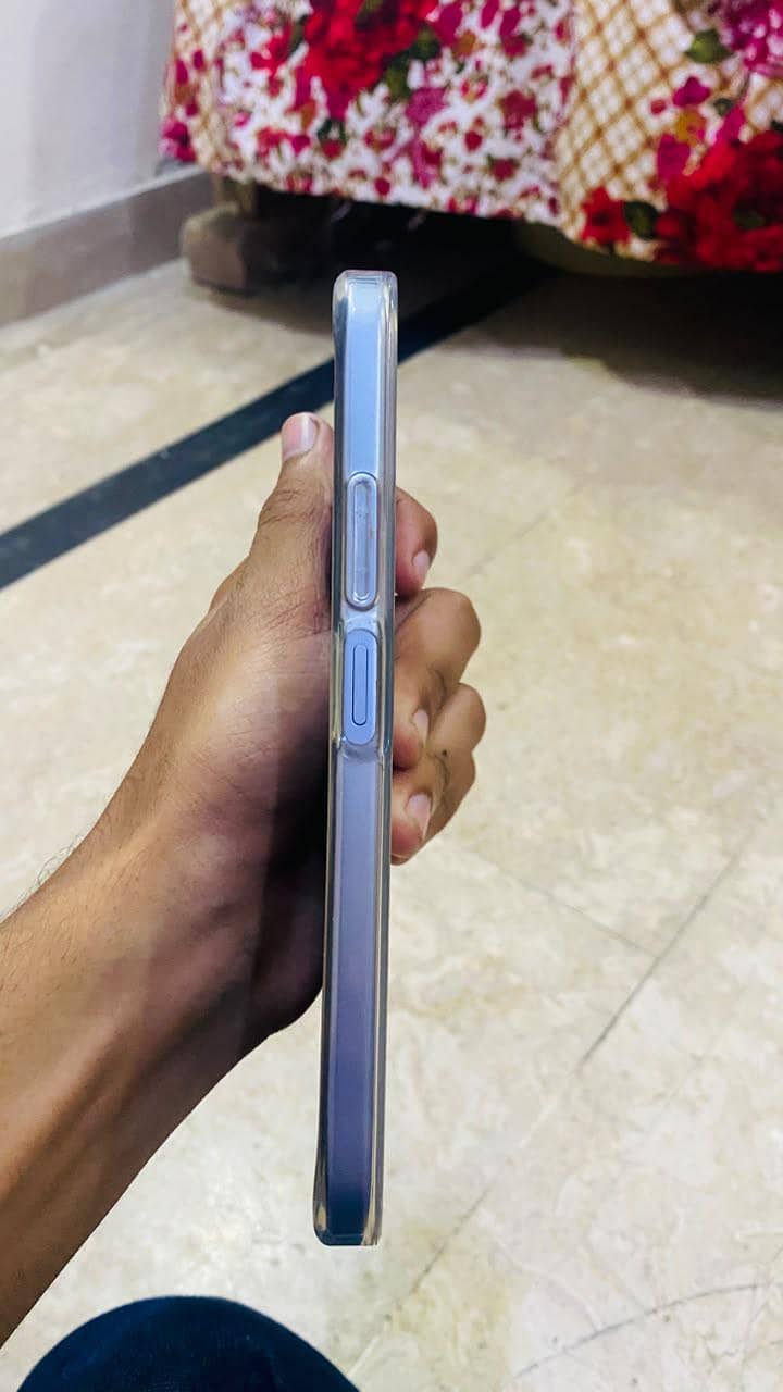 OPPO A6k 4