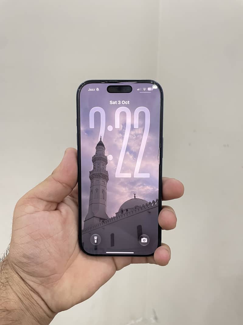 Apple iPhone 17 Pro 1