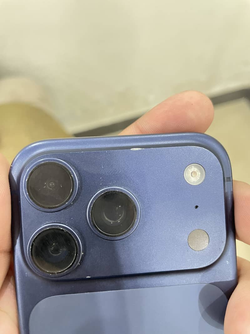 Apple iPhone 17 Pro 6