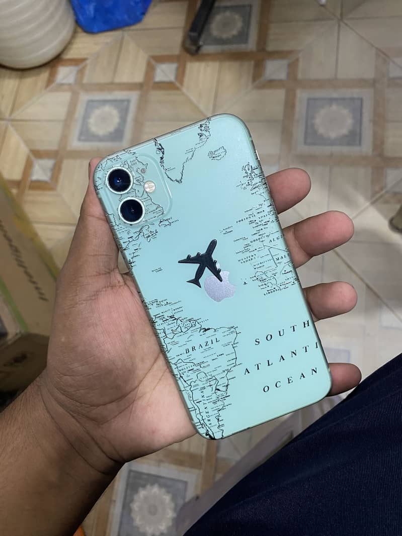 Apple iPhone 11 2
