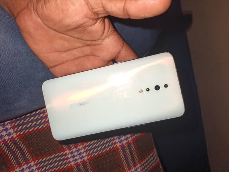 OPPO Reno 1