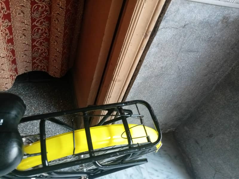 cycle. 03055105282 4