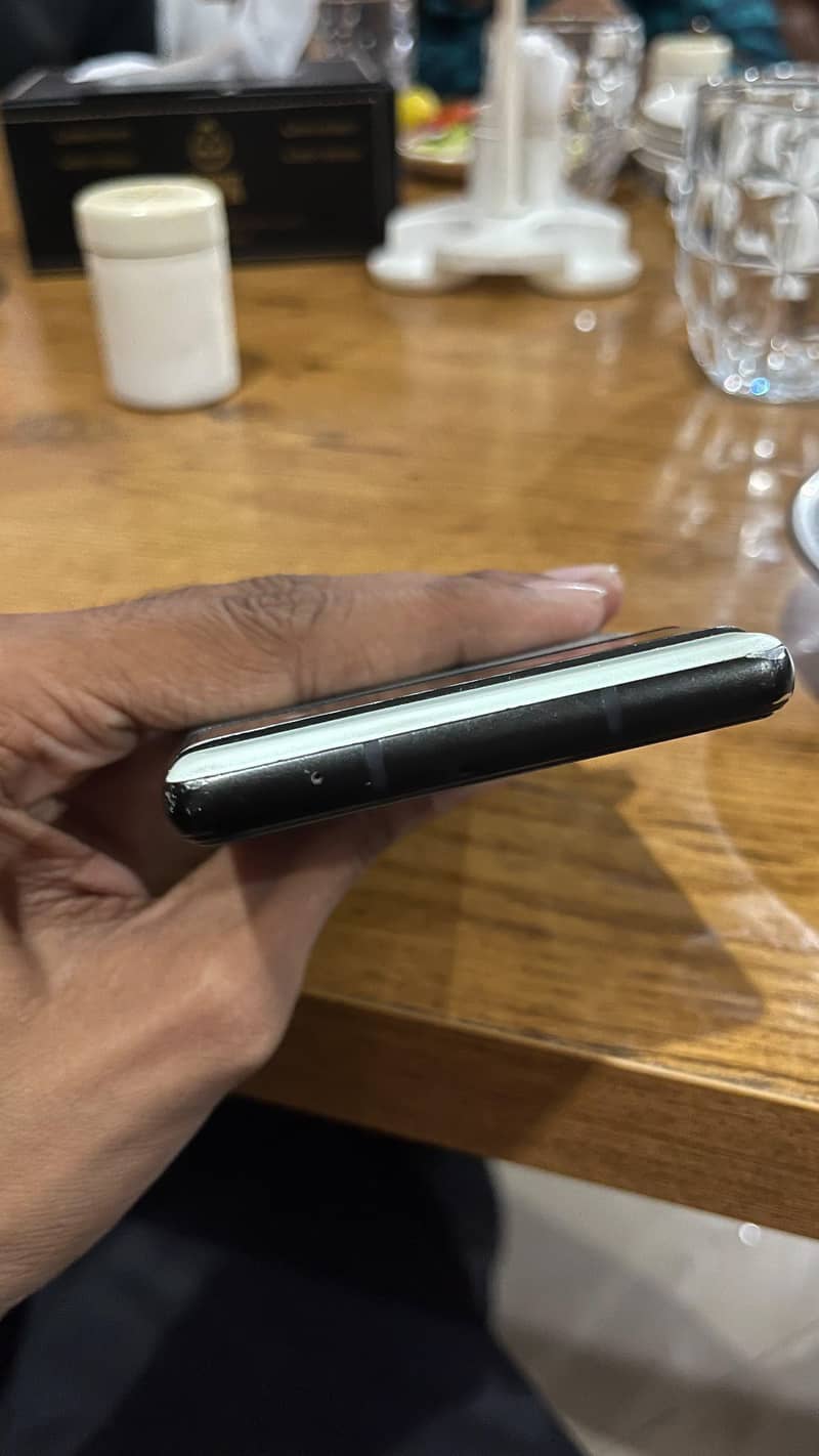 Google Pixel 6a 5