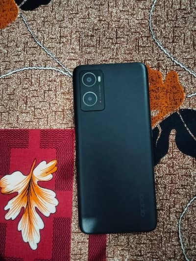OPPO A76