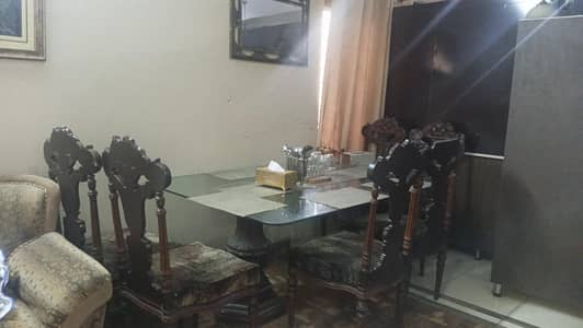 Dining table with 6 chairs