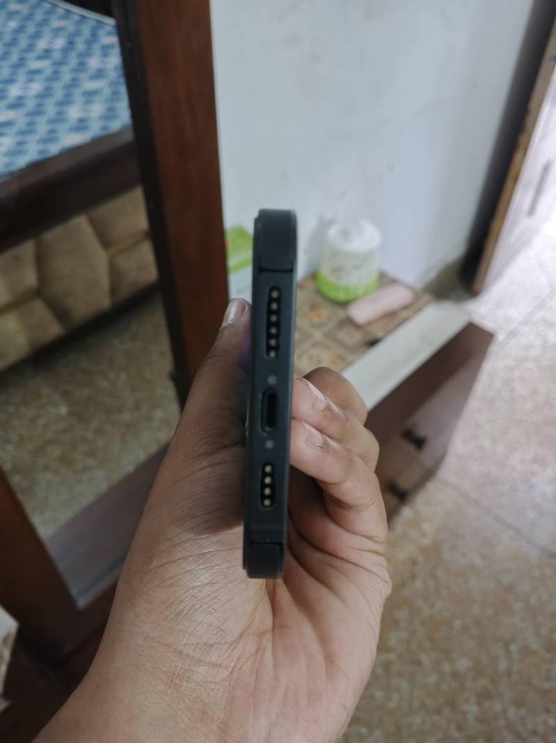 iPhone 14 Pro Max jv 3