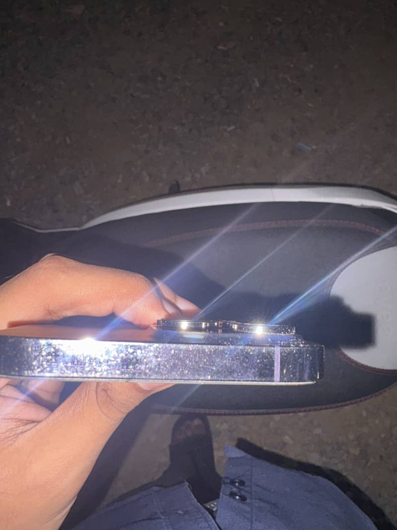 Apple iPhone 14 Pro Max 0