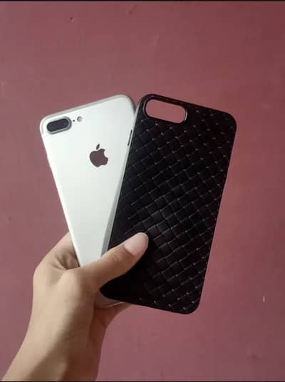 Apple iPhone 7 Plus Official Pta Approved urgent sale krna h