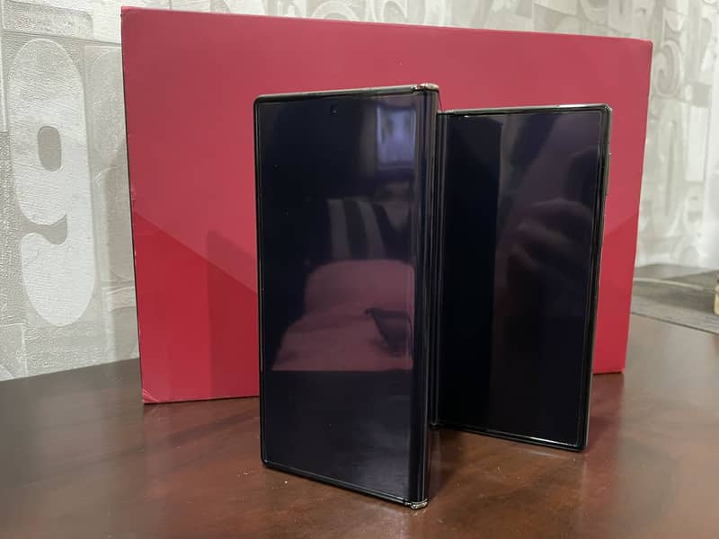 Huawei Mate XT Ultimate 1