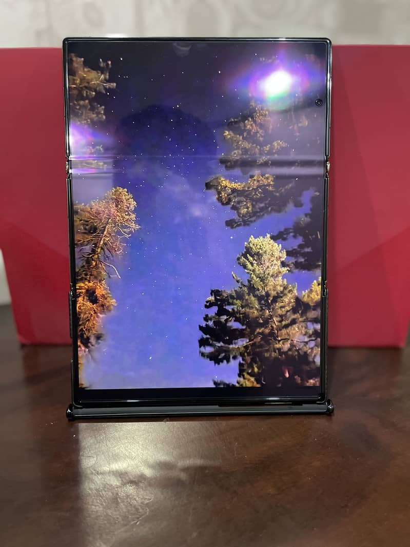 Huawei Mate XT Ultimate 4