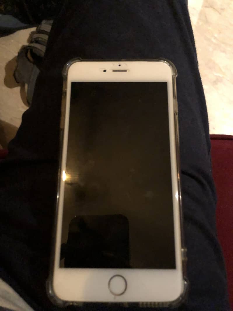Apple iPhone 6 Plus 0
