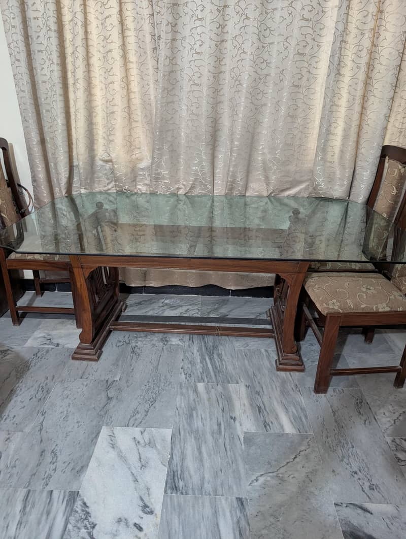 Dining Table With 6 chairs 3