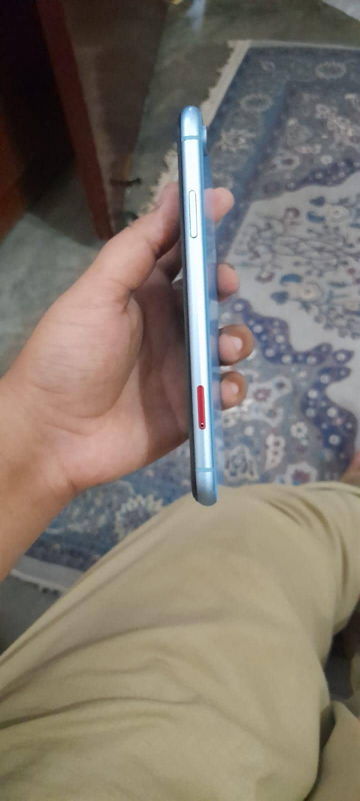 Apple iPhone XR 2