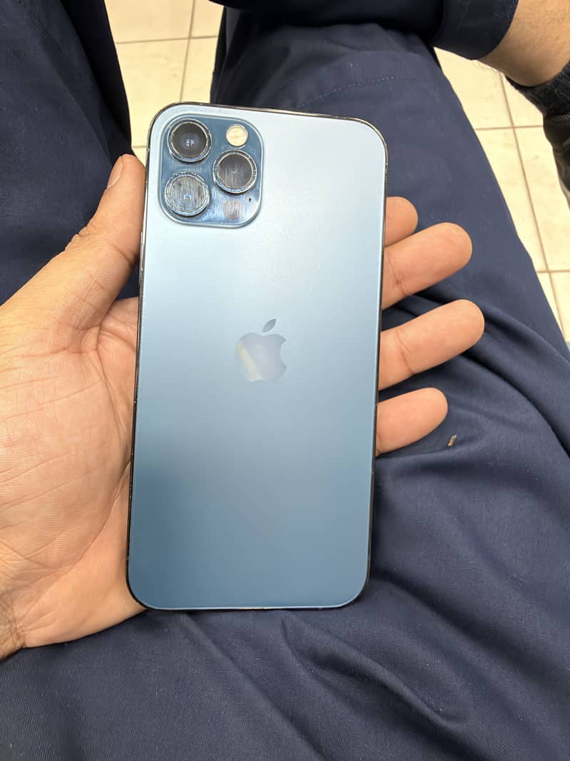 Apple iPhone 12 Pro 1