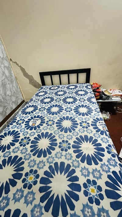Single Bed with Mattress – Good Condition