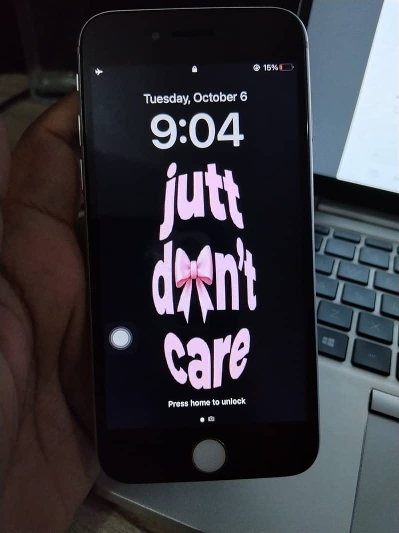 Apple iPhone 8 0