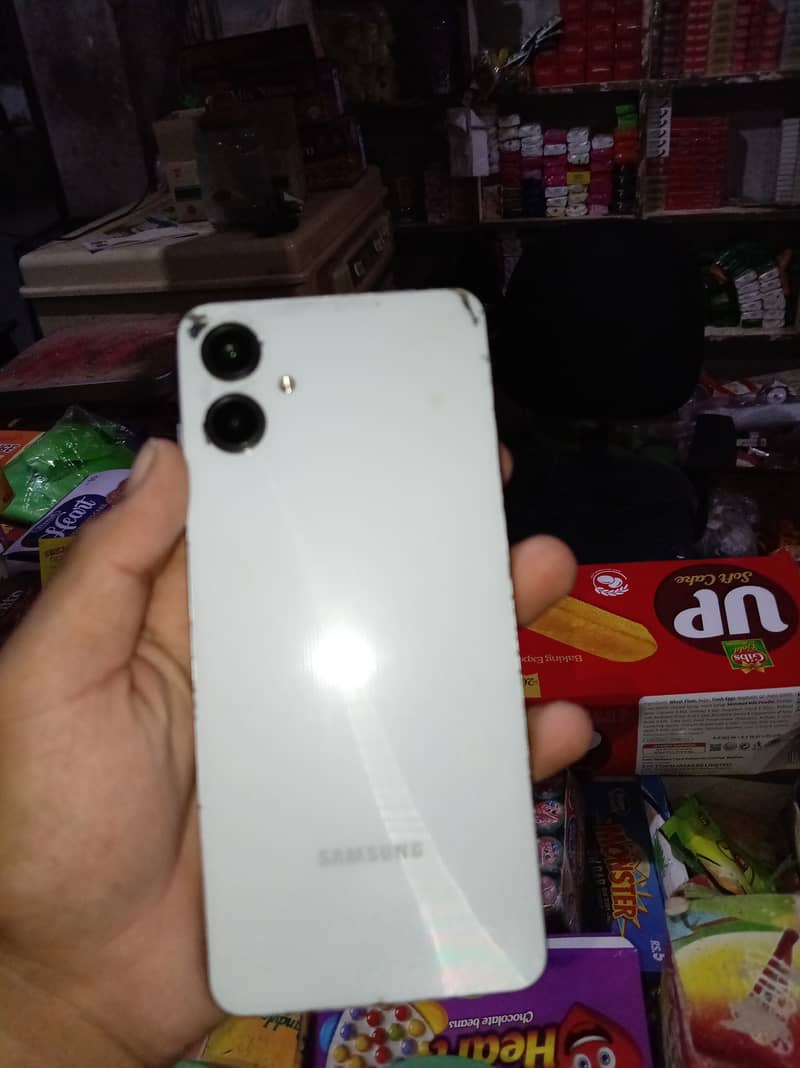 Samsung A06 1