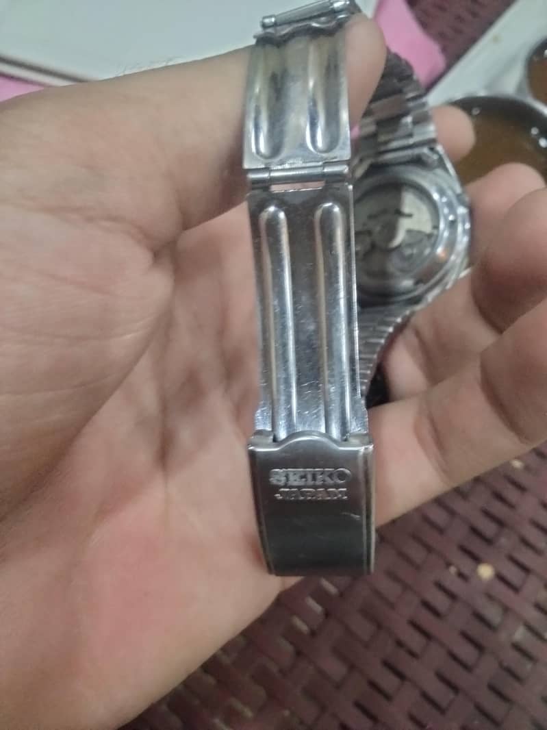 Seiko 5 Automatic 3