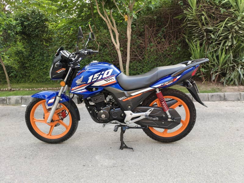 Honda CB150F 5