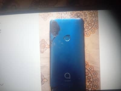 Alcatel 1s