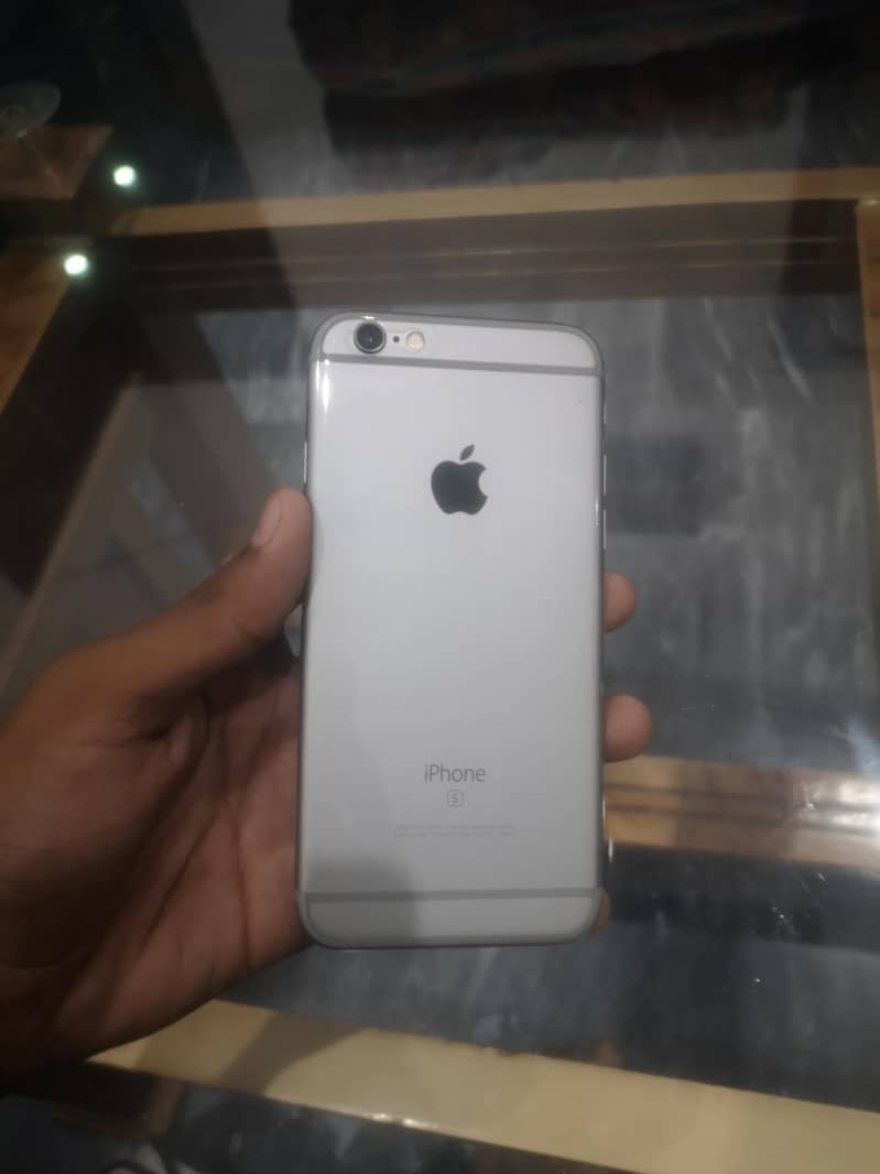 Apple iPhone 6S 2
