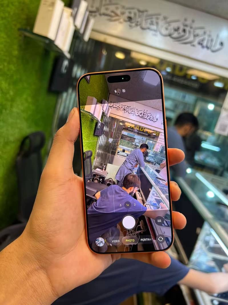 Apple iPhone 17 Pro Max 7