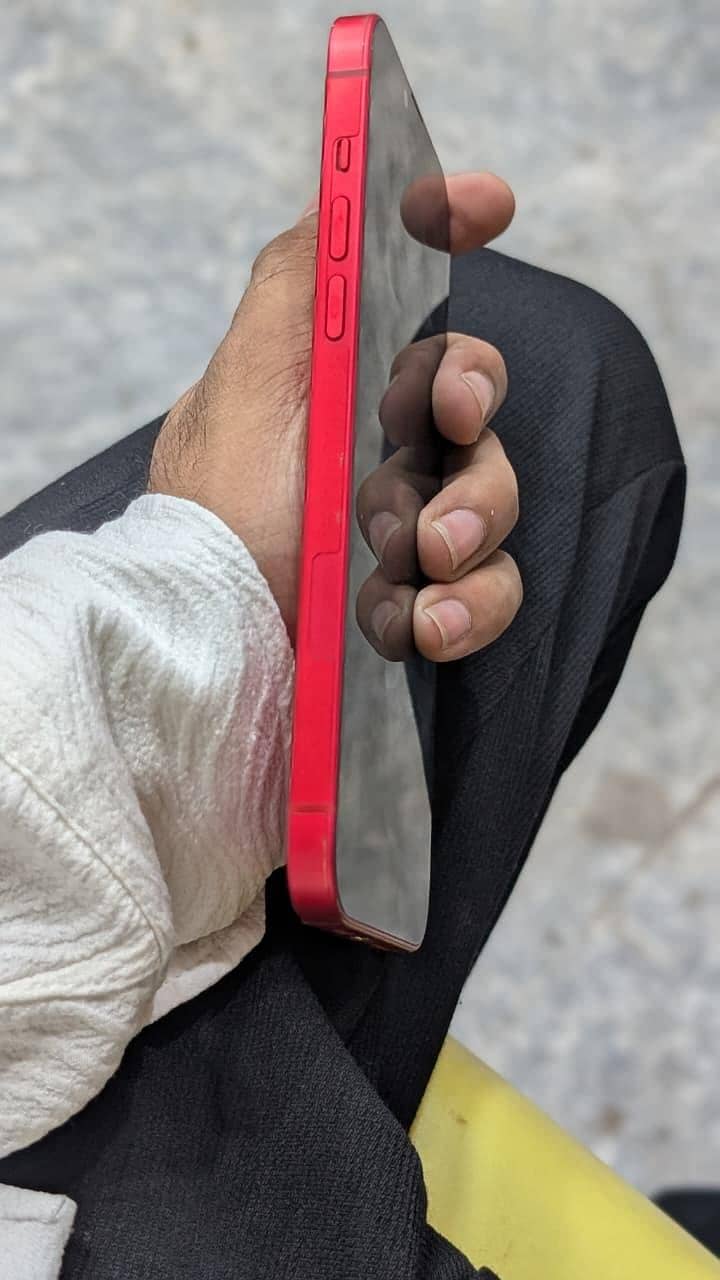 Apple iPhone 14 plus 4