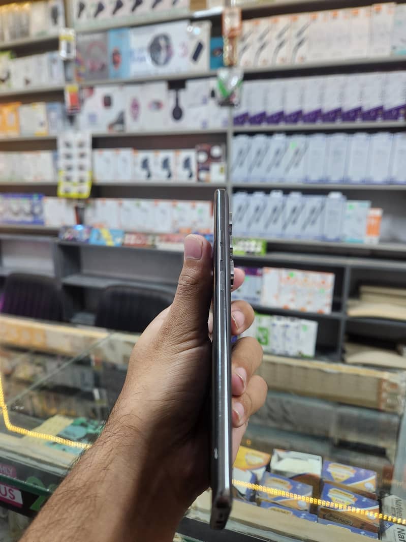 Tecno CAMON 40 Pro 3