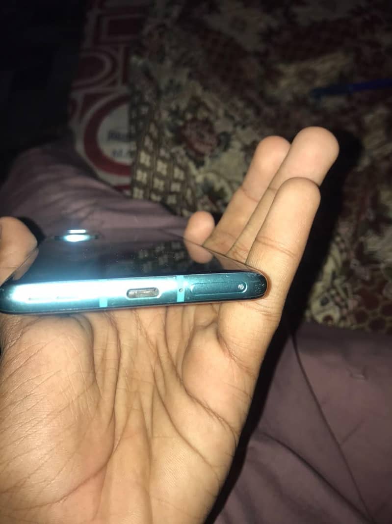 One Plus 8T 6